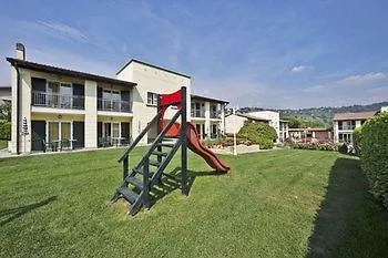 Residence Corte Delle Rose ガルダ アパートホテル