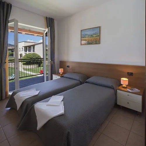 アパートホテル Residence Corte Delle Rose ガルダ
