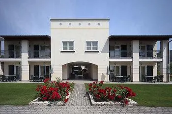 Residence Corte Delle Rose Garda  3*, Garda (Verona) İtalya