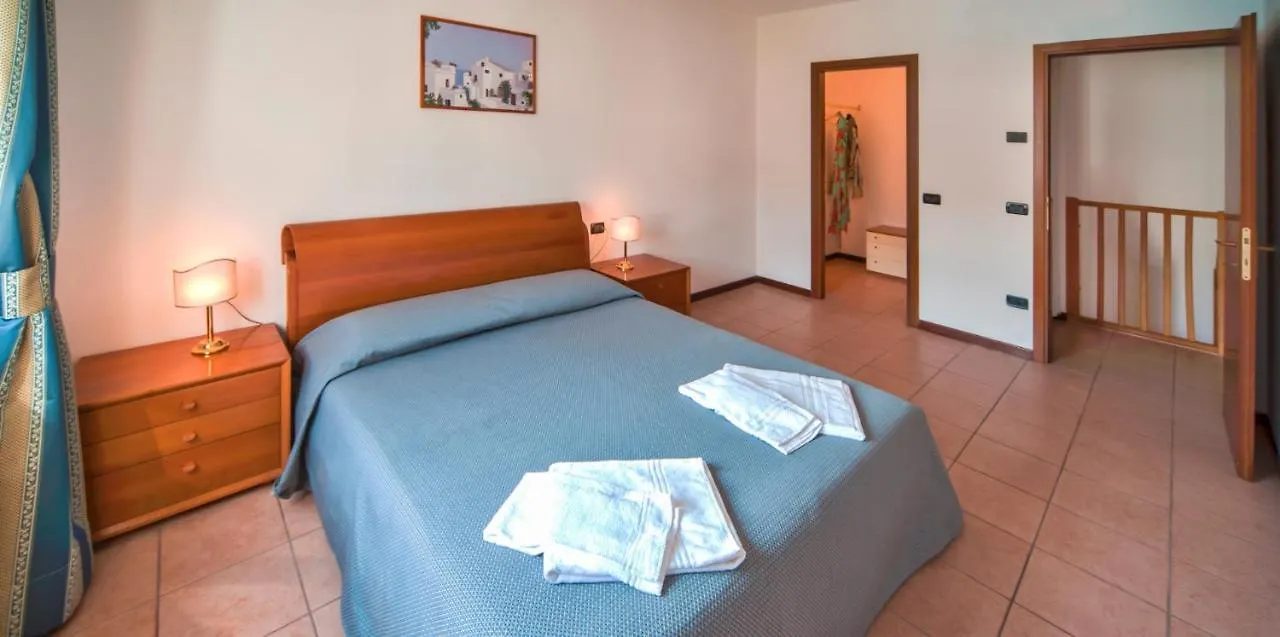 Aparthotel Residence Corte Delle Rose Garda